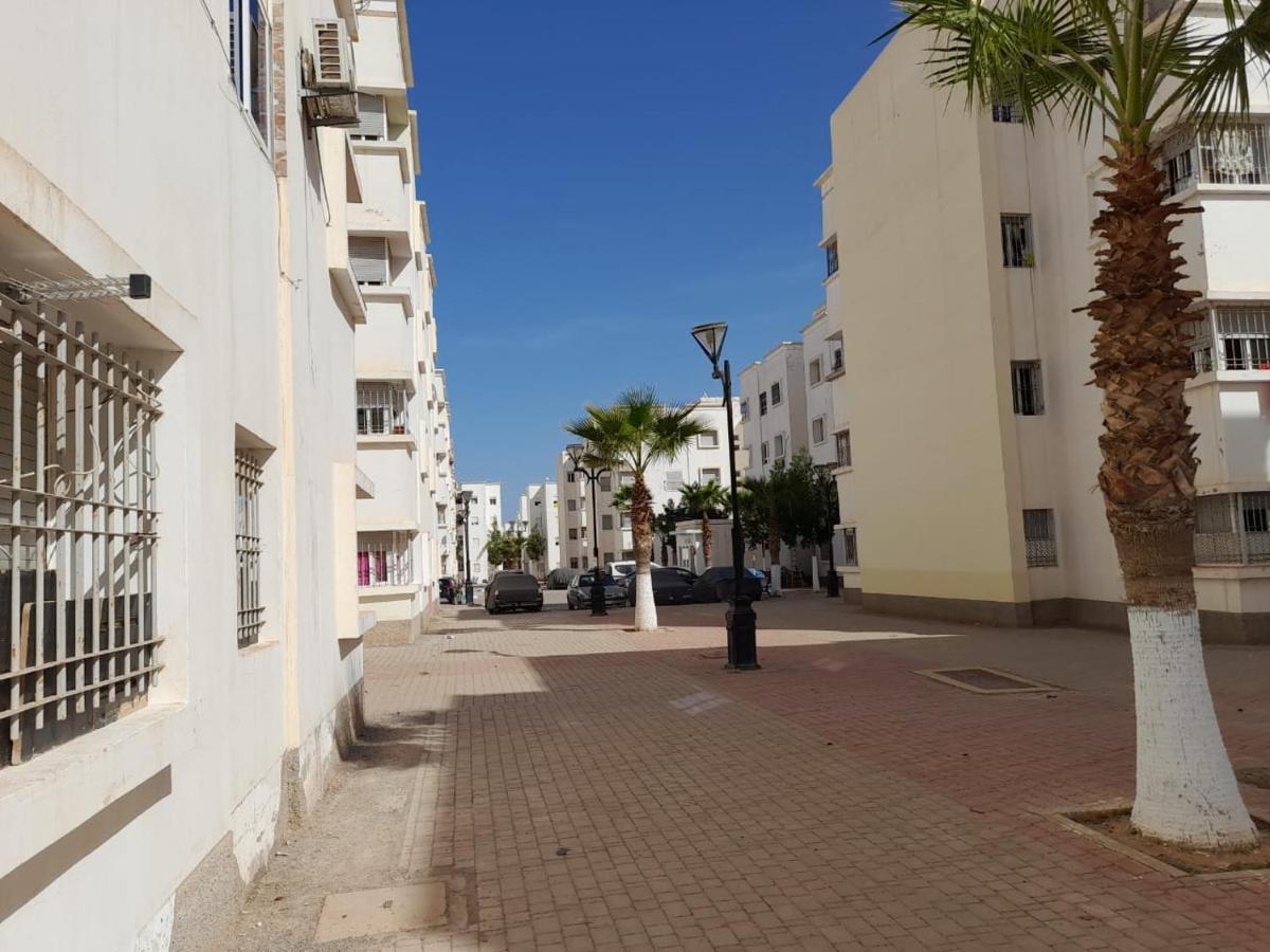 Appartement Nador Wifi Gratuit Clima Mobile ภายนอก รูปภาพ