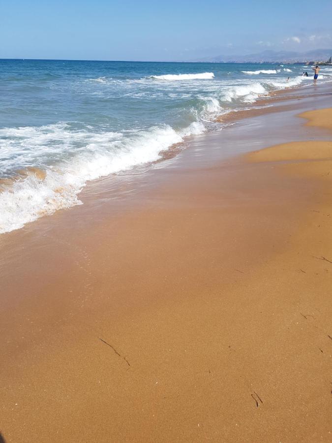 Appartement Nador Wifi Gratuit Clima Mobile ภายนอก รูปภาพ